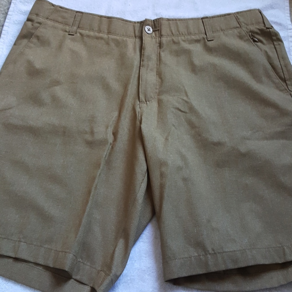 Khaki shorts